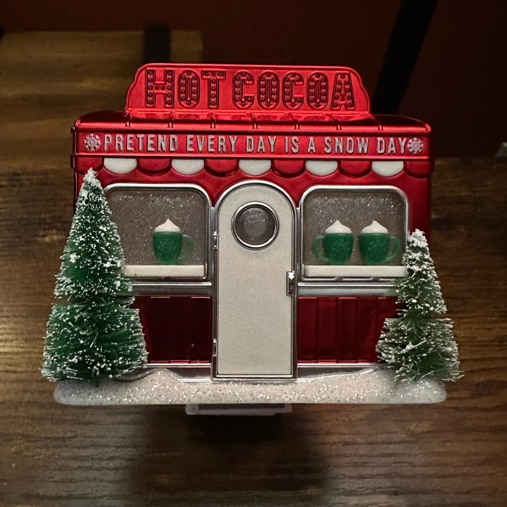 Bath & Body Works Red Hot Cocoa Shop wallflower